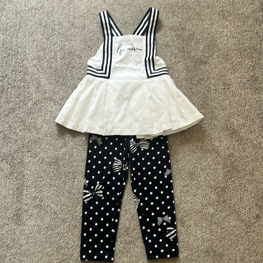 Lapin house Capri set size 8/128 cm. Great condition. Made in Greece.